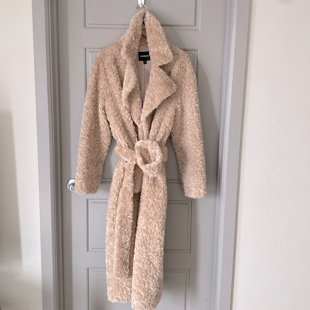 Teddy Coat with belt
